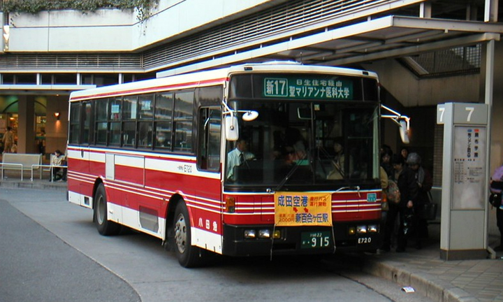 04Buses